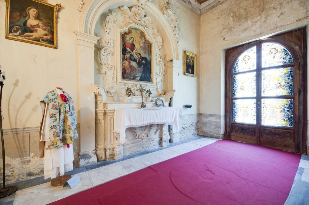 Castello Di Caccuri Suites מראה חיצוני תמונה